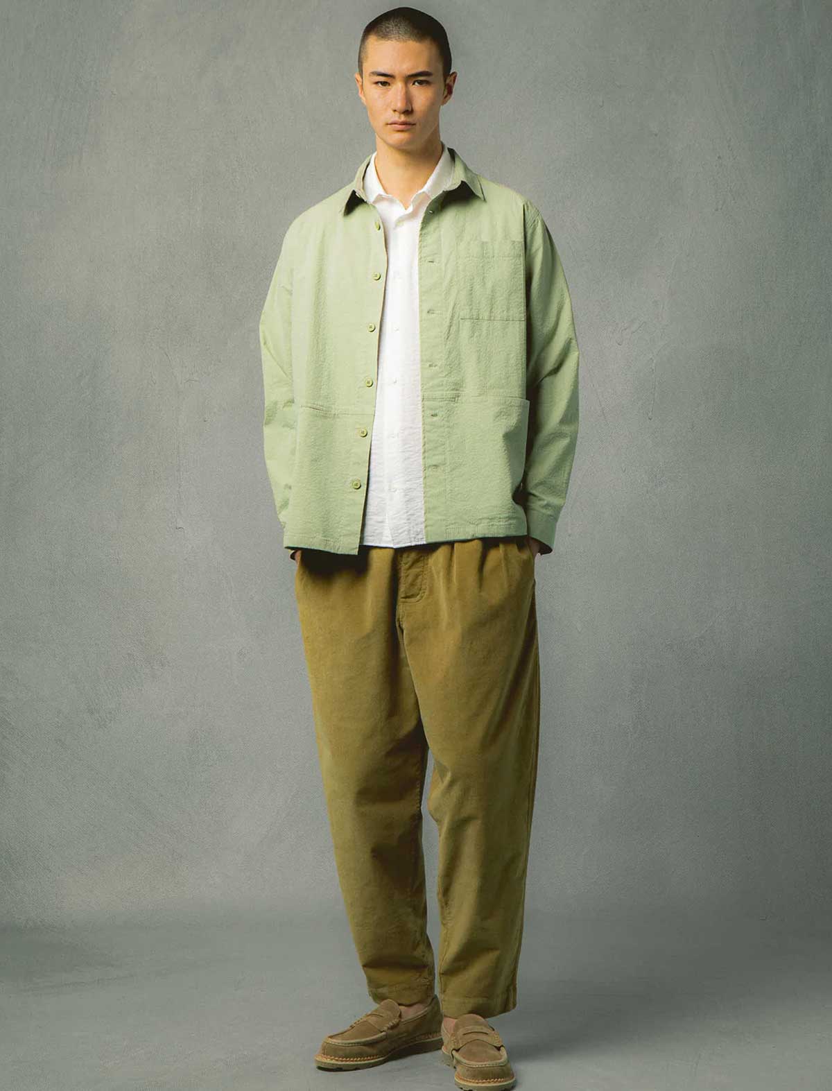 Kestin Rosyth Overshirt Light Olive Seersucker on Model