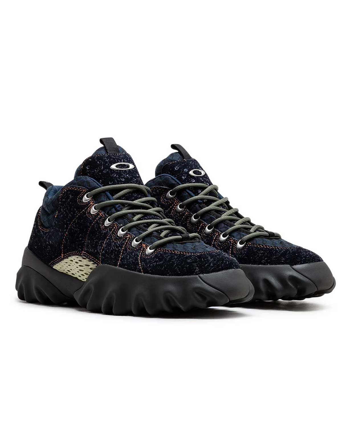 Oakley Factory Team Suede Edge Boot Hairy Blue Graphite pair at angle
