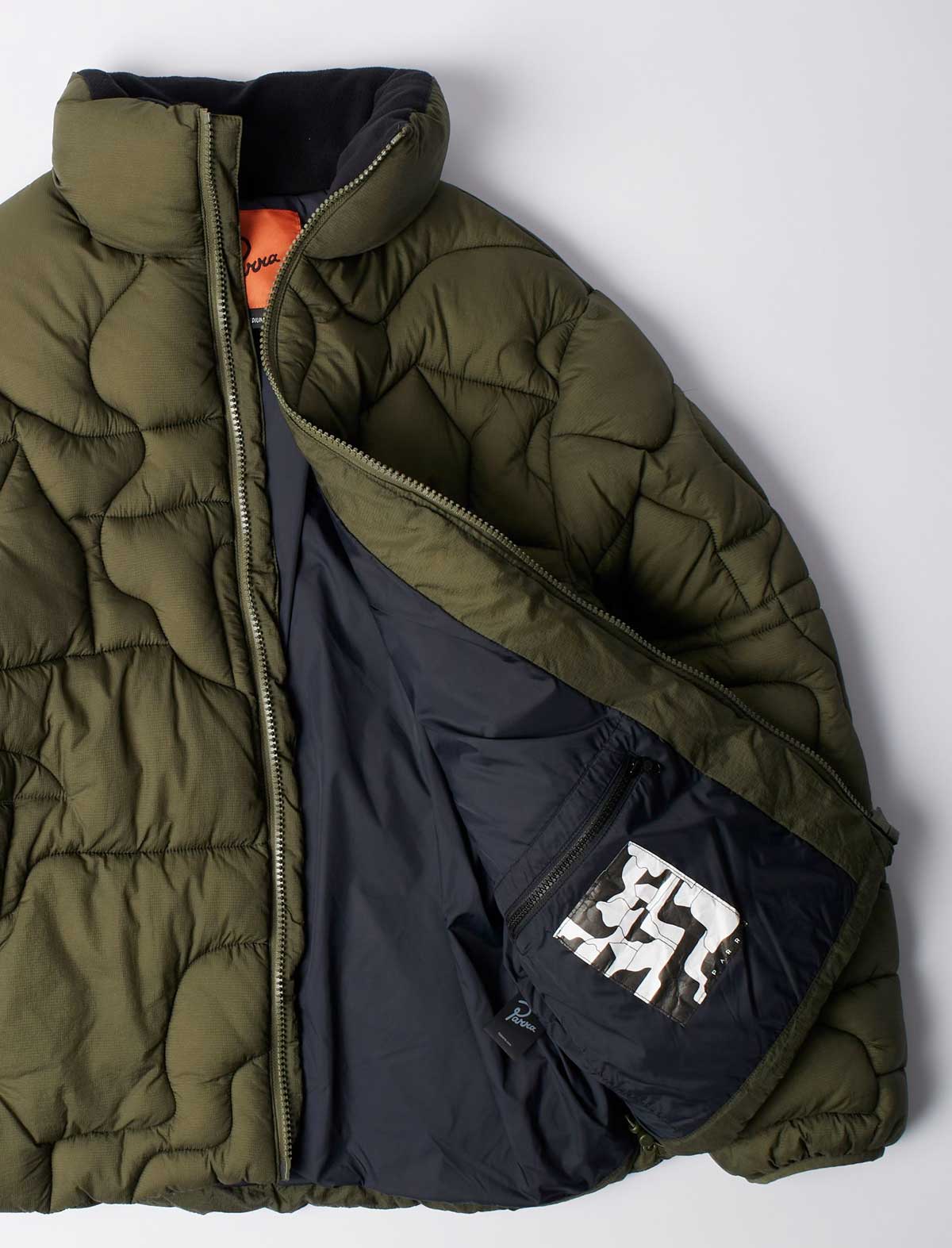 By Parra Boring Village Puffer Jacket Green zip open