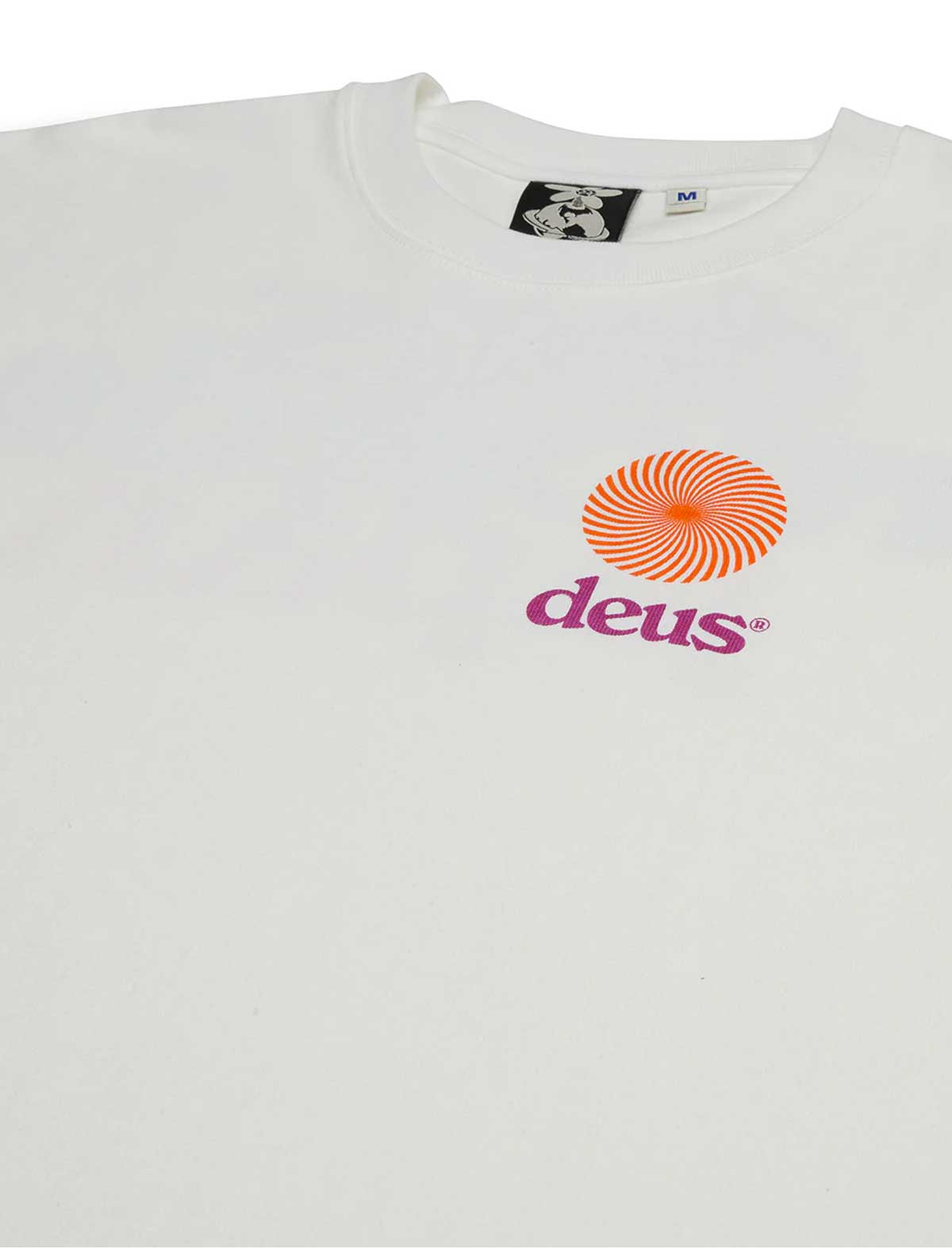 Deus Ex Machina Classics Strata Tee Vintage White Chest Detail