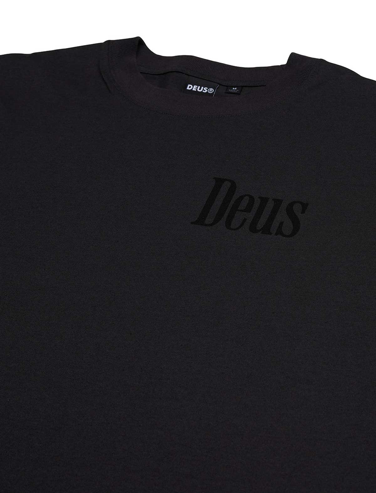 deus ex machina partisan t-shirt close up front