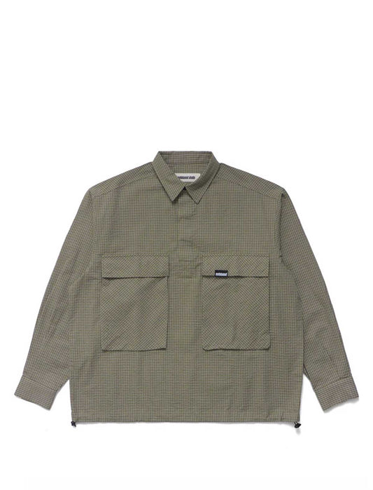 Metalwood Green checkered shirt with two front pockets on a white background